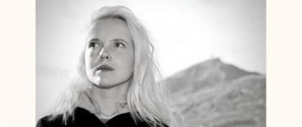 UNE BÊTE AU PARADIS